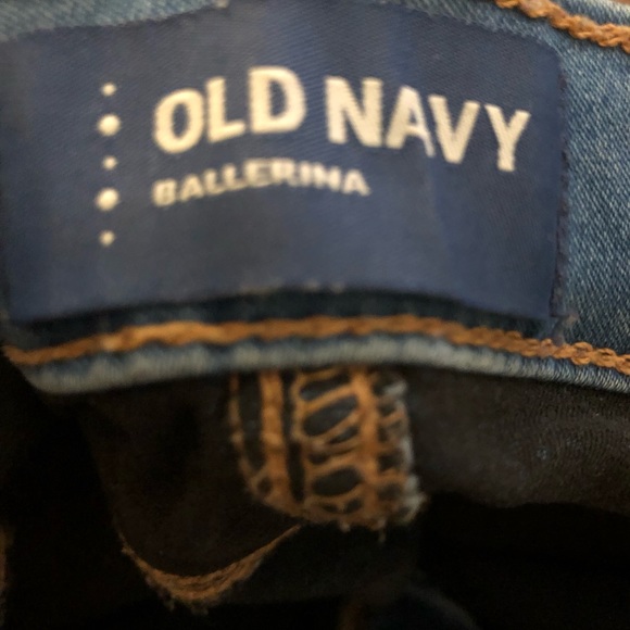 Jeans - Picture 2 of 3